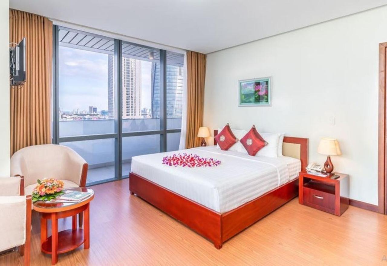 Da Nang Han River Hotel Buitenkant foto