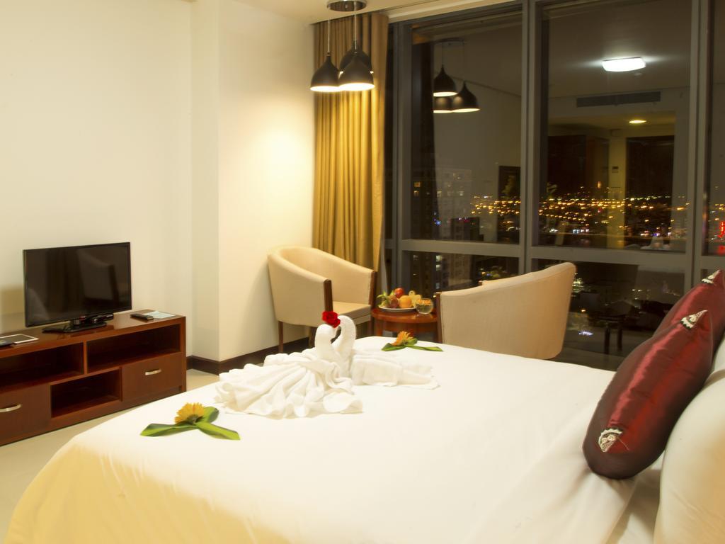 Da Nang Han River Hotel Buitenkant foto
