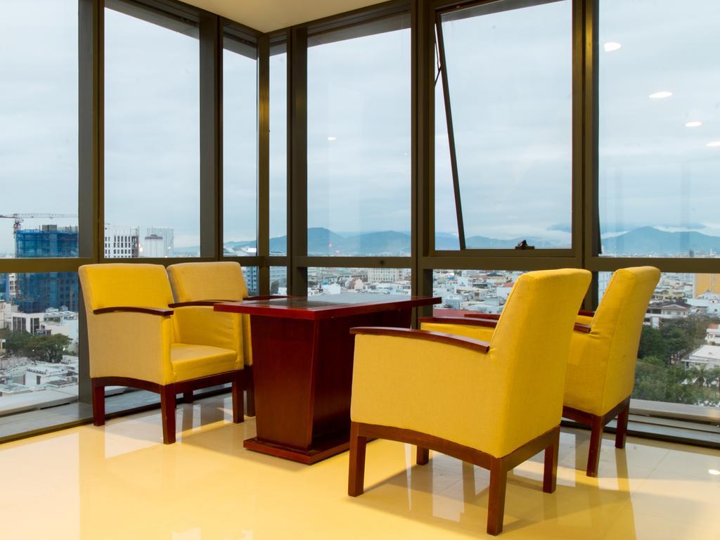 Da Nang Han River Hotel Buitenkant foto